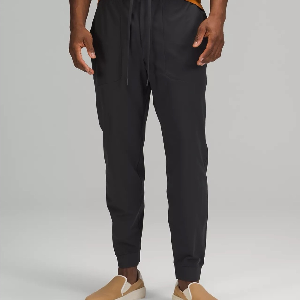 Lululemon ABC Jogger XXL Tall Black preowned 34” inseam